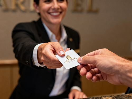 Hotel Room Card personzation Pitfall Avoidance Guide 2.0 (en inglés)